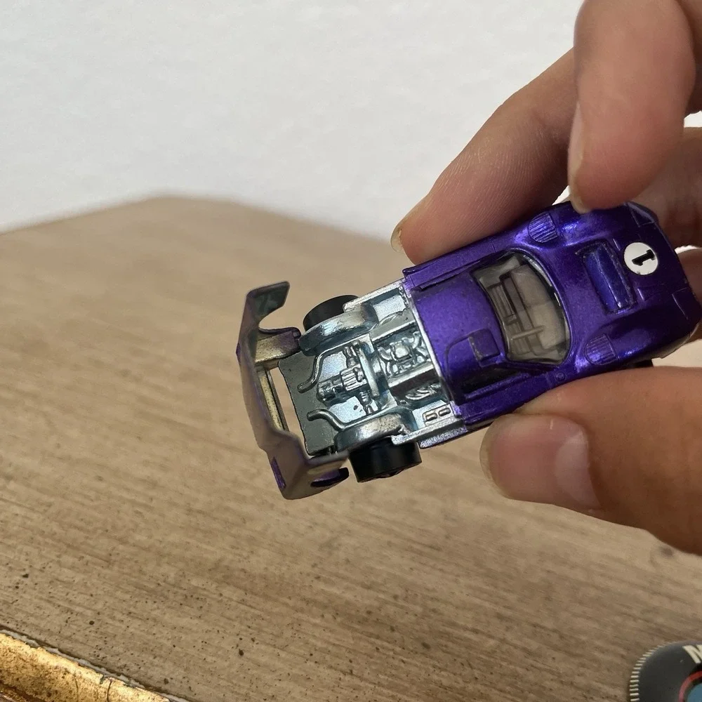 Vintage 1967 Hot Wheels Redline Ford J-Car Purple w/ Original Button USA Read!